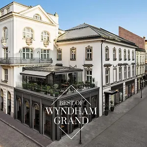 5* מלון Wyndham Grand Old Town